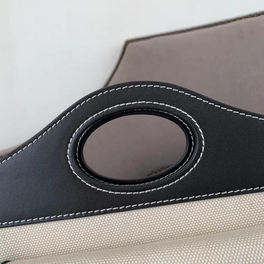 Burberry黑色pocket包log圆款 商品图3