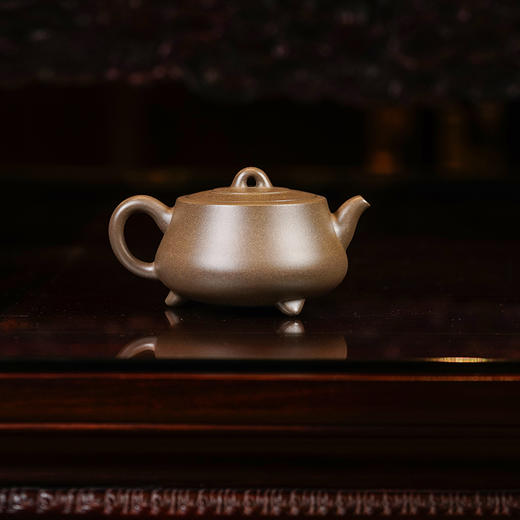 龙德堂陶艺 徐飞制《福鼎》原矿青段 270cc (库存请咨询客服) 商品图1