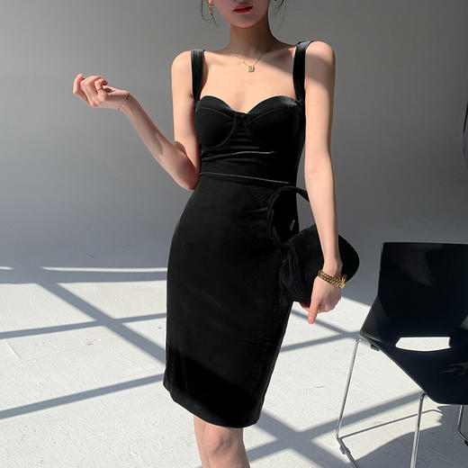 惊艳丝绒，面料控女人味，紧身开叉连衣裙#SS2124 商品图2