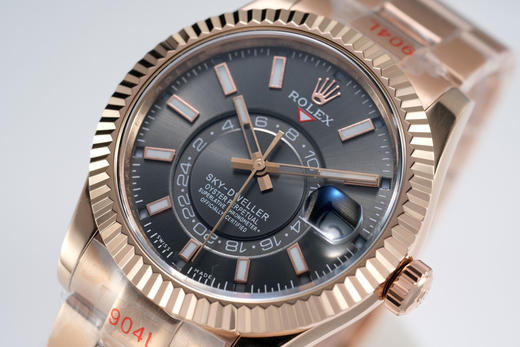 劳力士Rolex Sky-Dweller 纵航者型 天行者
【表壳】表盘尺寸42mm 商品图5