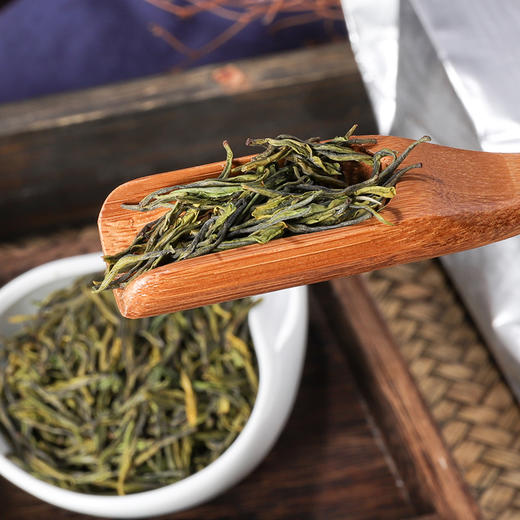 【宜昌助农馆】昭君碧玉特级白茶 100g*5袋/提 商品图4