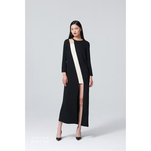 【第二性】不规则条形黑拼米白镂空设计廓H形连衣裙/0000064 商品图1