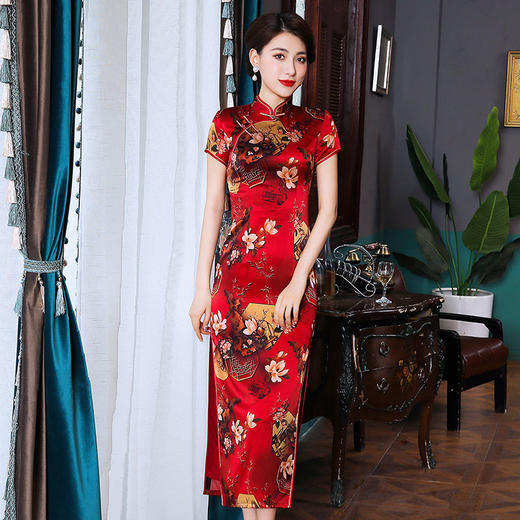 上海旗袍厂TZRY-21007新款真丝复古长款小清新短袖旗袍 商品图0