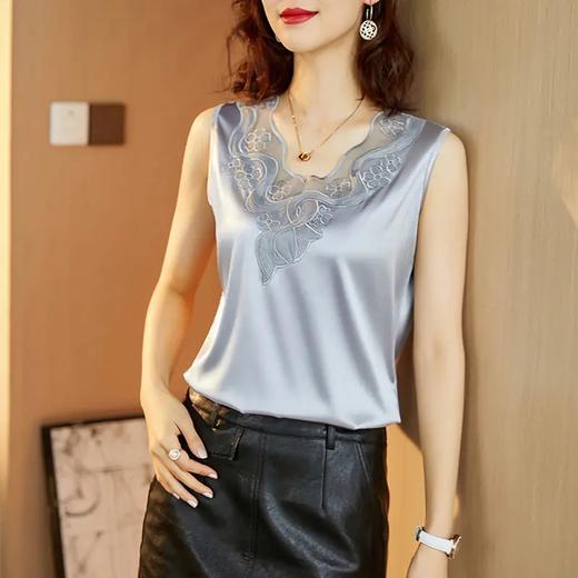 TYL583 2021爆款蕾丝小吊带背心春夏宽松洋气内搭丝绸缎面无袖上衣 商品图4