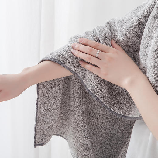 家减尘除竹炭纤维浴巾8230家居清洁新品（颜色随机） 商品图3