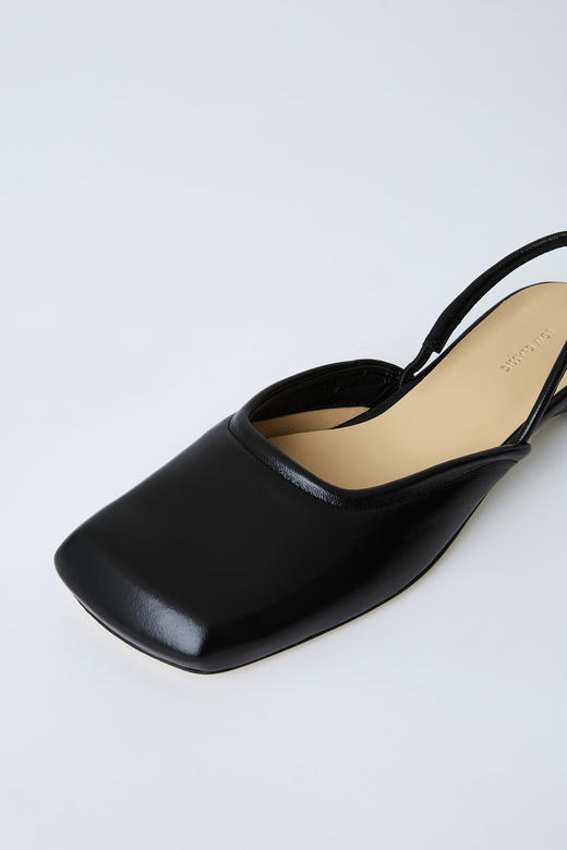 LOW CLASSIC  奶油黄/黑色方头露跟鞋 商品图4