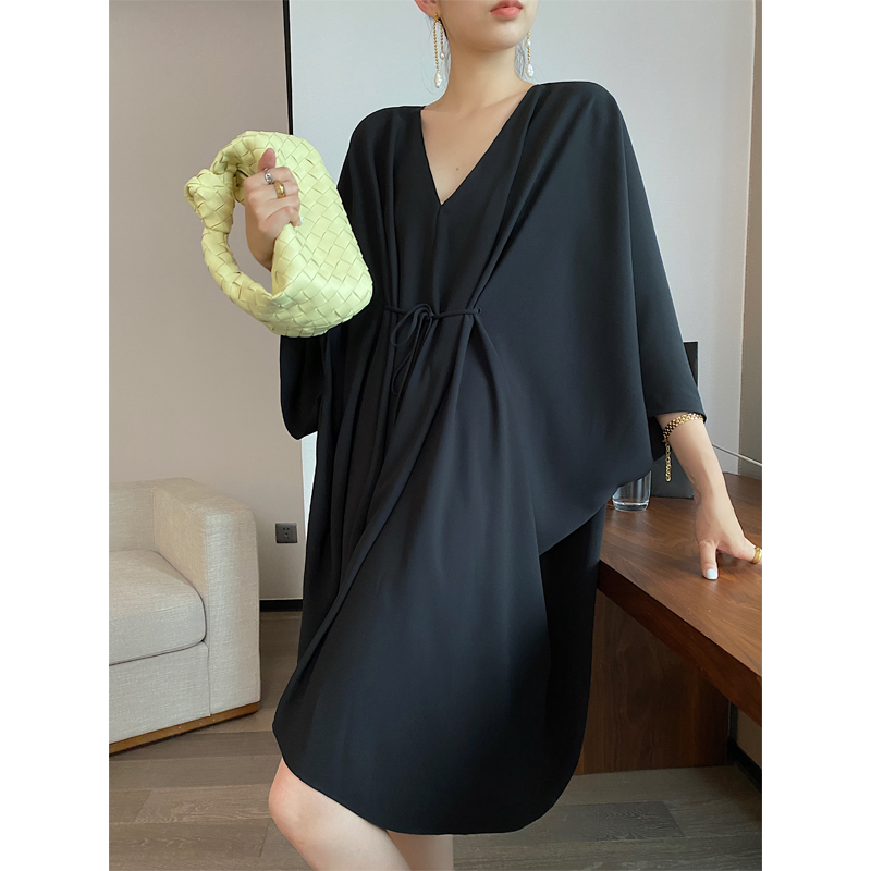 法式气质，自如松身，系带v领连衣裙，超级超级显瘦#SS2125