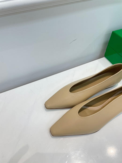 BV经典奶奶鞋，平底4色 商品图1