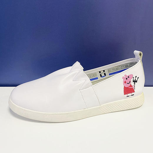 豪行女单鞋28390028  有色差 商品图0