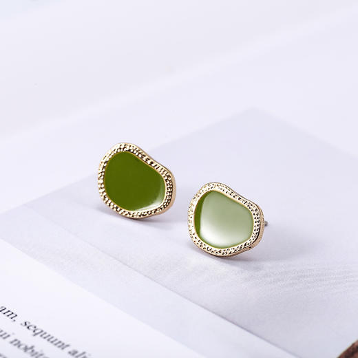 【S925银针系列】绿色时尚耳钉 商品图0