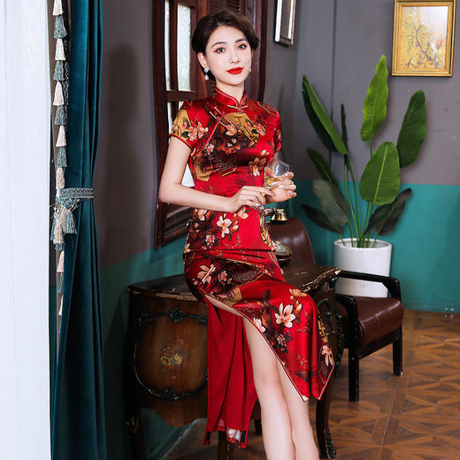 上海旗袍厂TZRY-21007新款真丝复古长款小清新短袖旗袍 商品图1