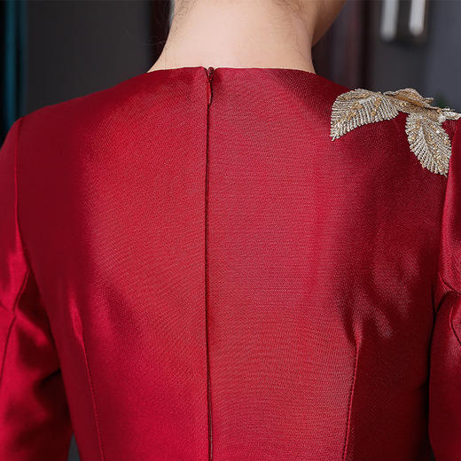 上海旗袍厂TZRY-21001新款喜婆婆连衣裙定制改良旗袍圆领中袖民族风旗袍 商品图2