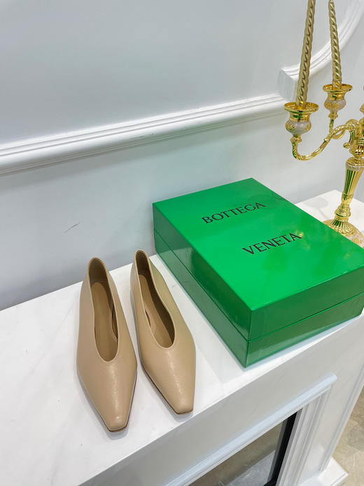 BV经典奶奶鞋，平底4色 商品图0