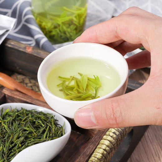 【宜昌助农馆】昭君碧玉特级白茶 100g*5袋/提 商品图7