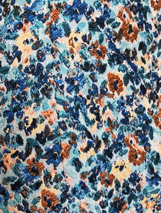 TYNVIE 立体花边装饰开衩提花半裙 - 蓝色 商品图4