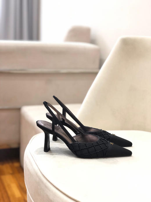 小香家 真丝手工串珠后空单鞋 商品图6