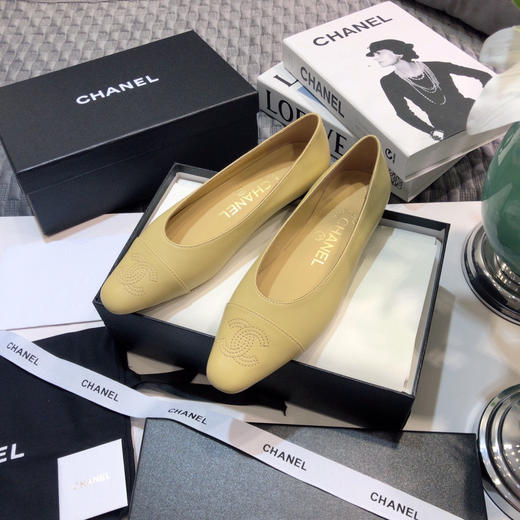 小香春夏新款果冻色女单鞋 商品图3