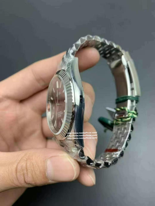 VS版本劳力士日志蓝面少量到货，接受预订。搭载全新3235机芯，72小时动能储存。没错，72小时。 商品图5