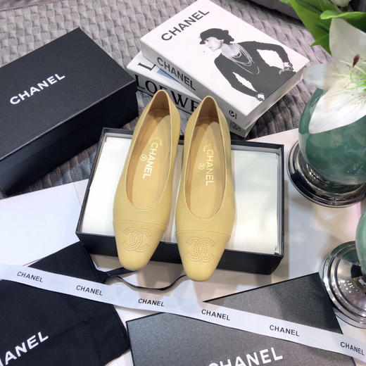 小香春夏新款果冻色女单鞋 商品图2