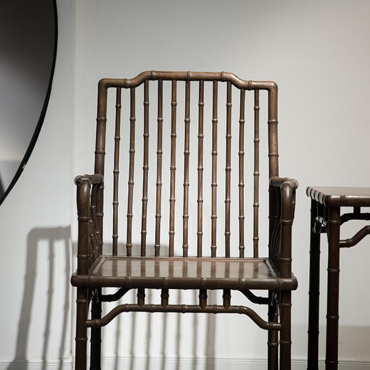 清代 红木竹节工梳背椅（两椅一几） 商品图2