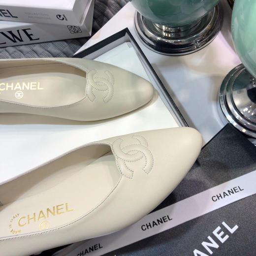 小香春夏新款果冻色女单鞋 商品图6