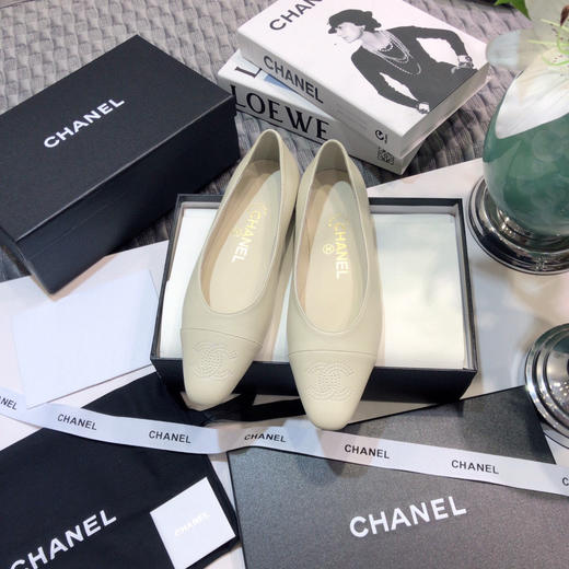 小香春夏新款果冻色女单鞋 商品图4