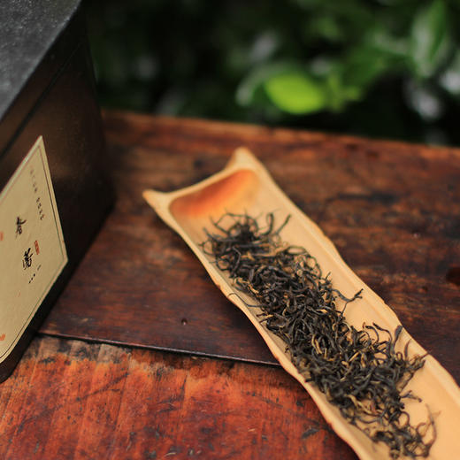 【性价口粮茶】浔隐山 祁门红茶 春雾 口粮茶 祁红毛峰 明后春茶 80g/罐 商品图3