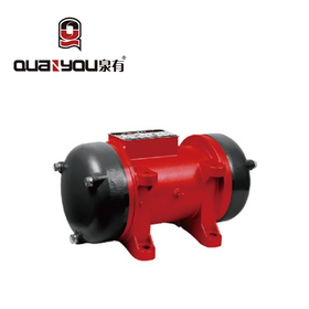 1.4KW单相平板式振动器QY-3504T