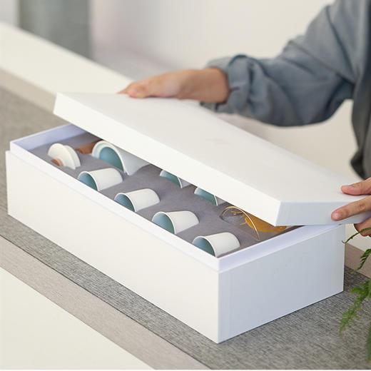 湘瓷8头茶具 白色相知
 商品图3