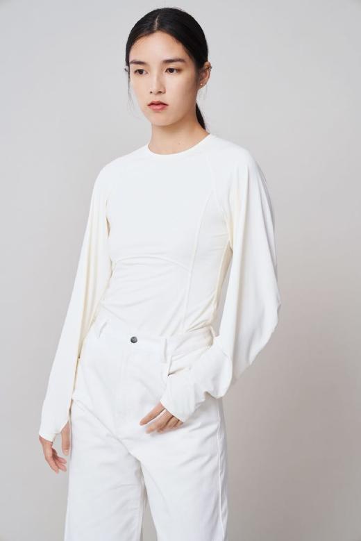 2021春夏新款——COMMXN中腰收脚口牛仔裤 商品图1