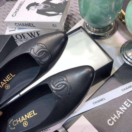 小香春夏新款果冻色女单鞋 商品图7