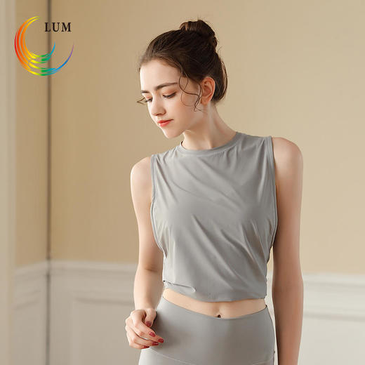 LUM29207露檬轻薄瑜伽运动罩衫 商品图1
