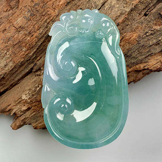 派瑞翡翠 翡翠挂件 糯种 油清色 商品图1