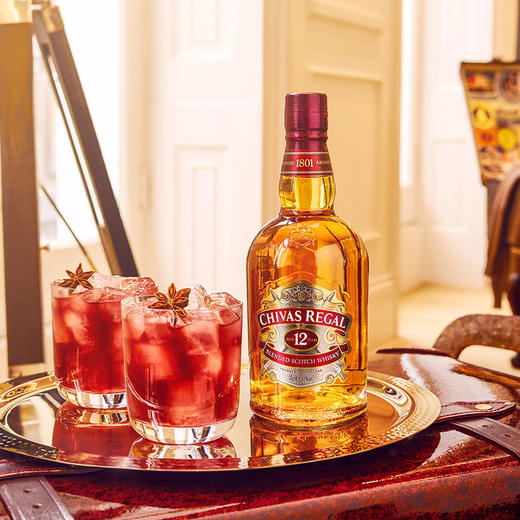 芝华士12年苏格兰调和威士忌 500ml+50ml 礼盒送 礼定制 商品图0