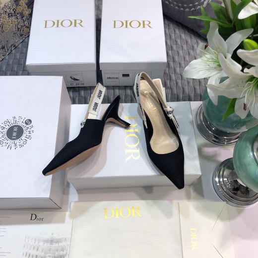 J'ADIOR织带女鞋-黑色布面 商品图4