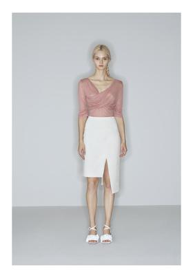 交叉V领针织T恤