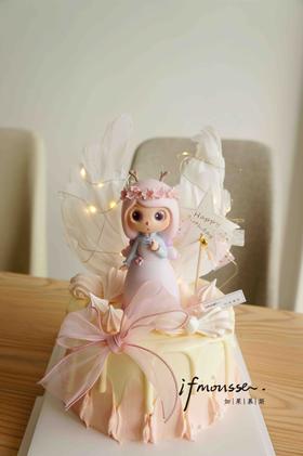 「女孩」大眼睛鹿精灵