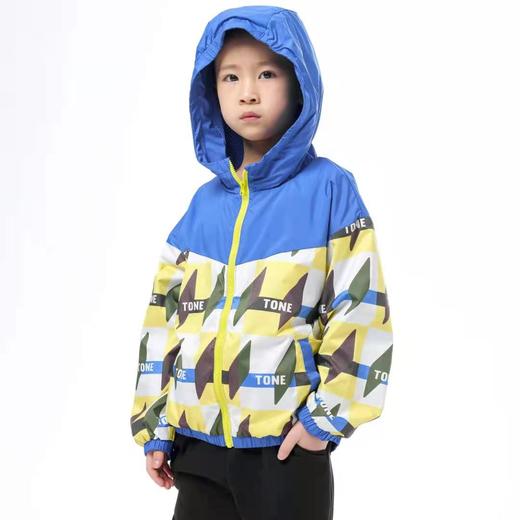 以纯男童夹层外套 商品图0