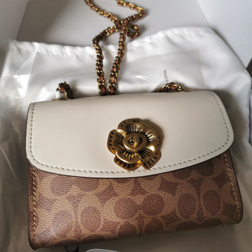 Coach parker18cm 白皮/啡花 商品图3