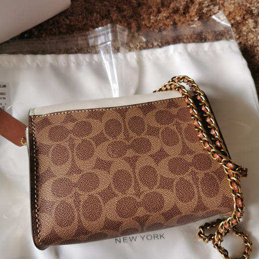 Coach parker18cm 白皮/啡花 商品图5