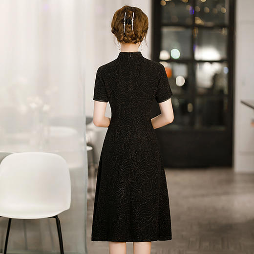 高档冰丝面料修身旗袍MX-20120 商品图4