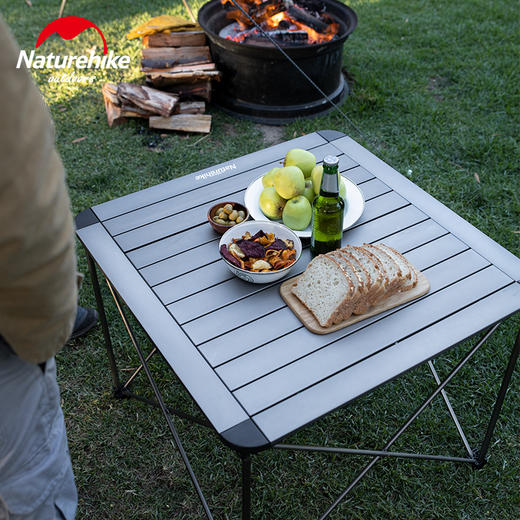 Naturehike挪客便携式户外折叠桌铝合金野餐露营桌子野外烧烤桌椅 商品图0