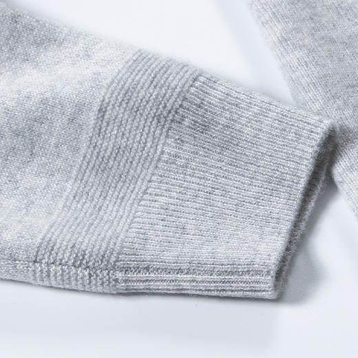 羊绒世家2021早春新款圆领100%山羊绒衫女时尚不对称内搭保暖毛衣 商品图9