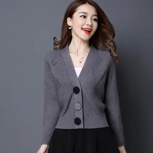 XFFS691新款时尚气质修身短款针织开衫外套 商品图3