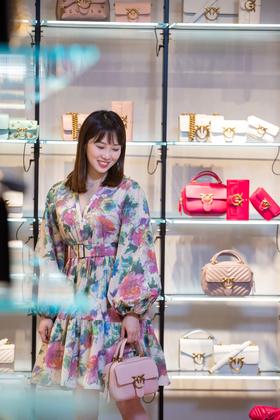 PINKO | 原来PINKO不止只有燕子包！还有这么好看的衣服~