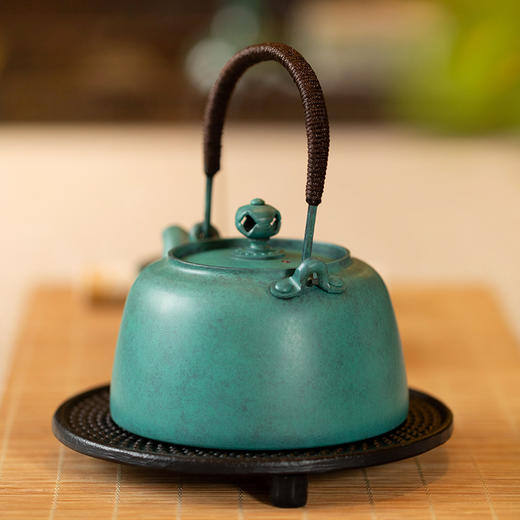 朱炳仁丨欢喜壶 铜壶 280ml 茶具套组 1壶1琴炉1葫芦香插 配壶垫壶叉      商品图3