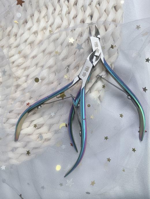 彩钛死皮剪 商品图0