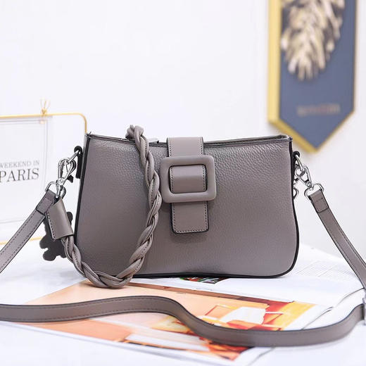 SL-755单肩腋下包头层牛皮女包2021新款春夏斜挎包麻花编织肩带马鞍包包 商品图3