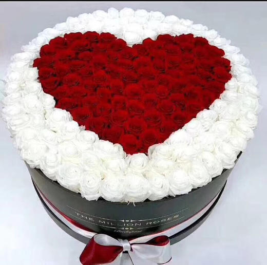 99朵绸缎圆形礼盒 商品图7