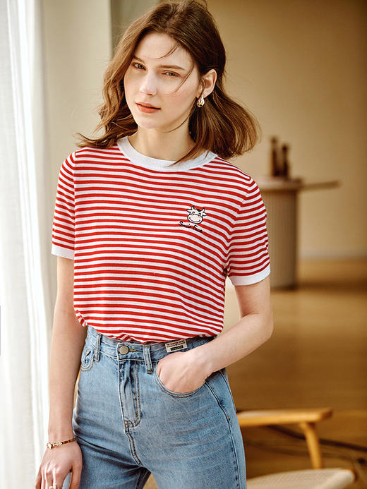 【秒杀专享】欧芮儿条纹针织衫女2021春夏新款小牛绣花圆领短袖修身宽松上衣 商品图1